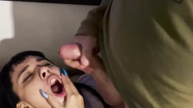 Угостил спермой чилийку на терапии